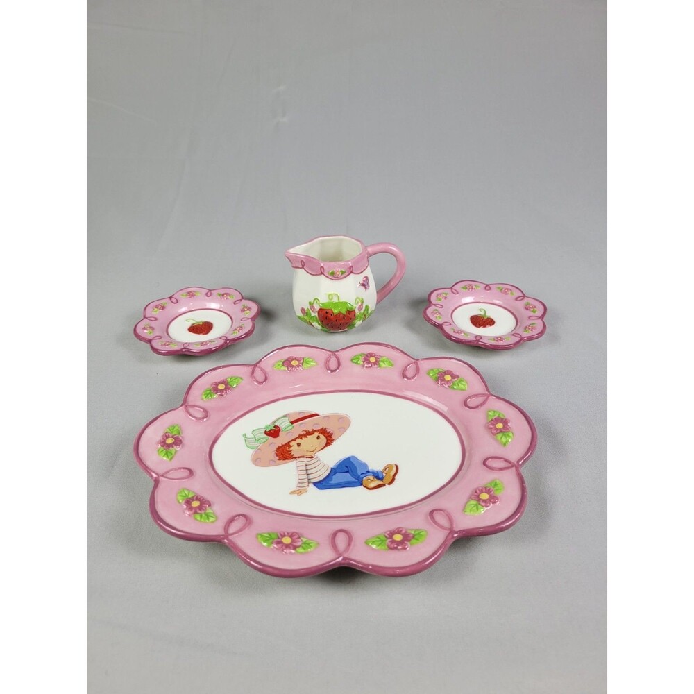 Vintage Strawberry Shortcake Mini Platter Plates Creamer Cup Set Ceramic Playset